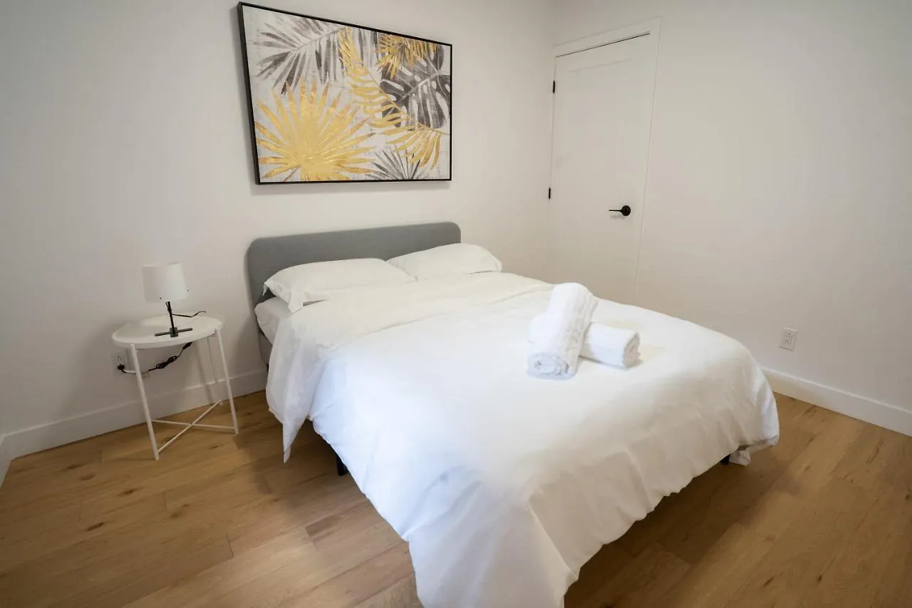 Apartment Modern 3Br Close To Metro - Your Downtown Escape Montreal