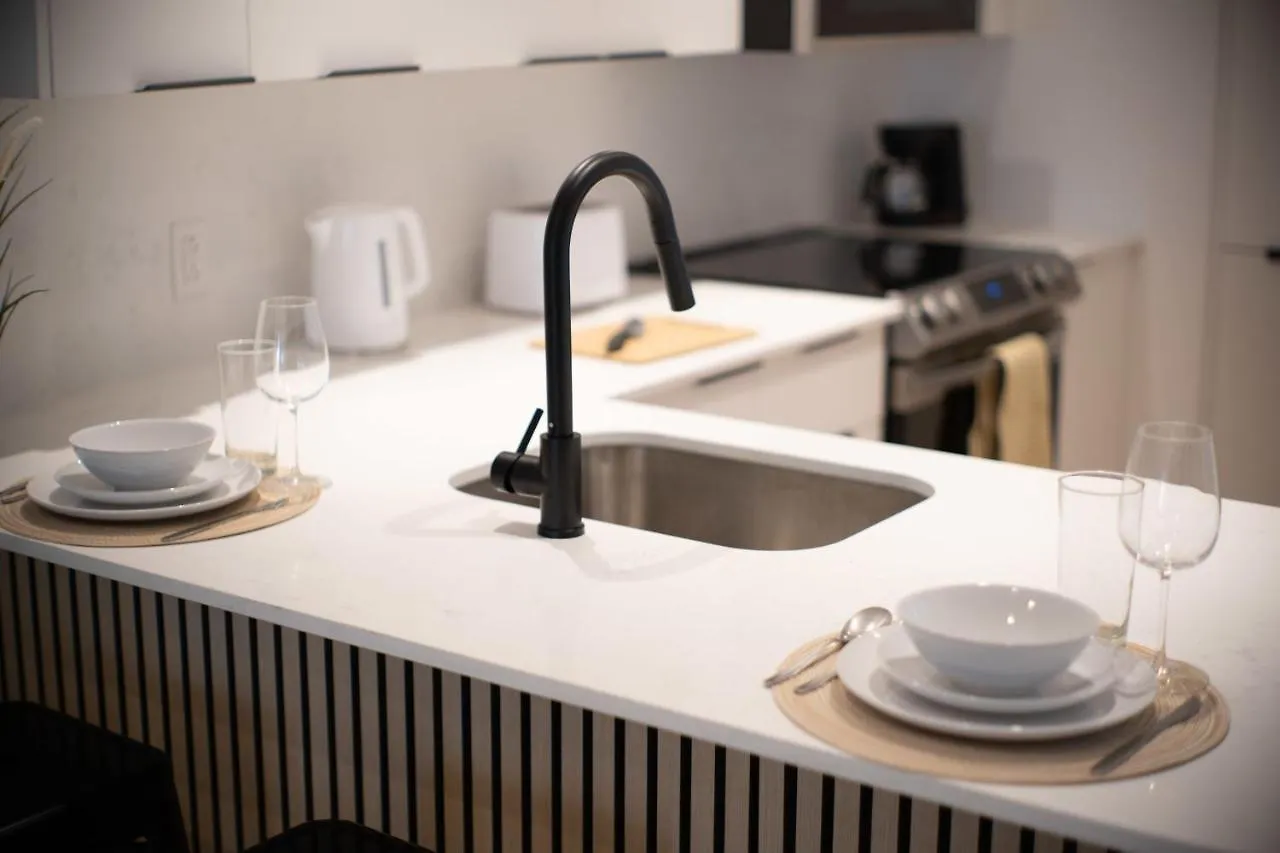 Modern 3Br Close To Metro - Your Downtown Escape Montreal
